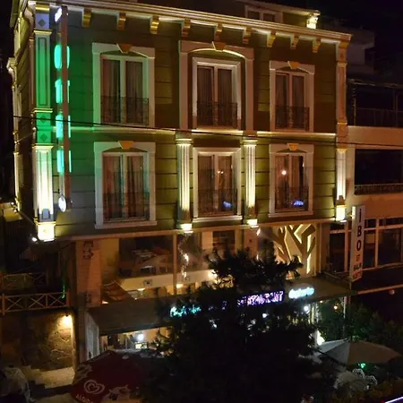 Hotel Ueckale Restaurant 3*